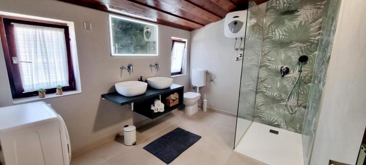 Apartment Nana Ровінь Екстер'єр фото
